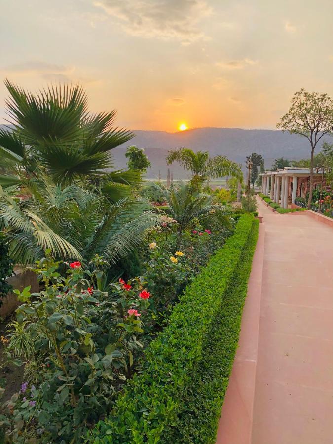 Desi Thath Resort Alwar Exterior photo