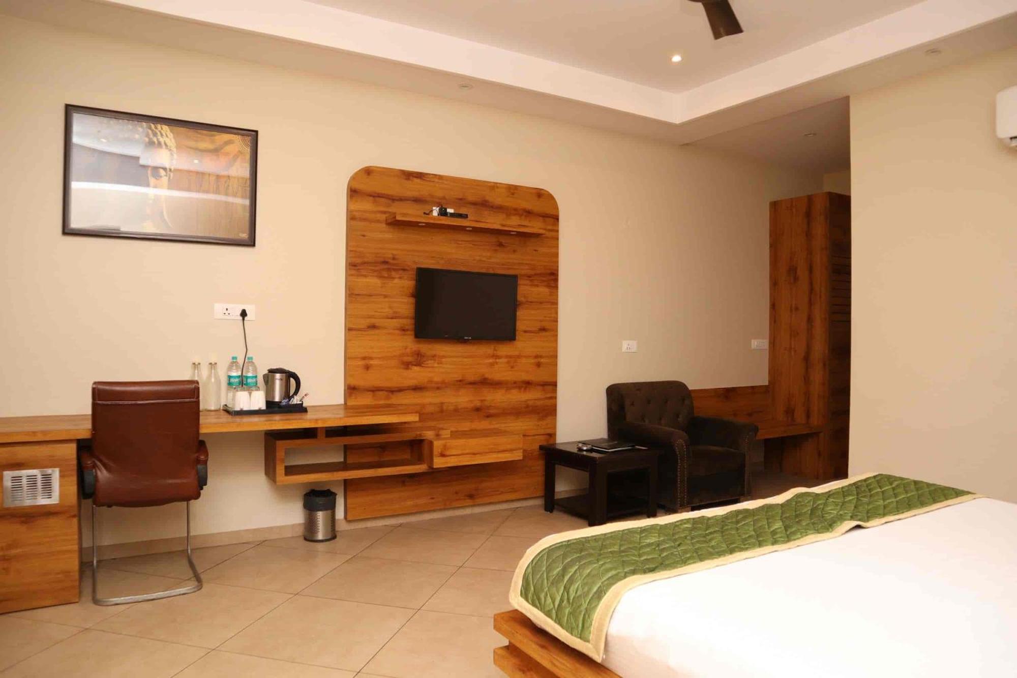 Desi Thath Resort Alwar Exterior photo